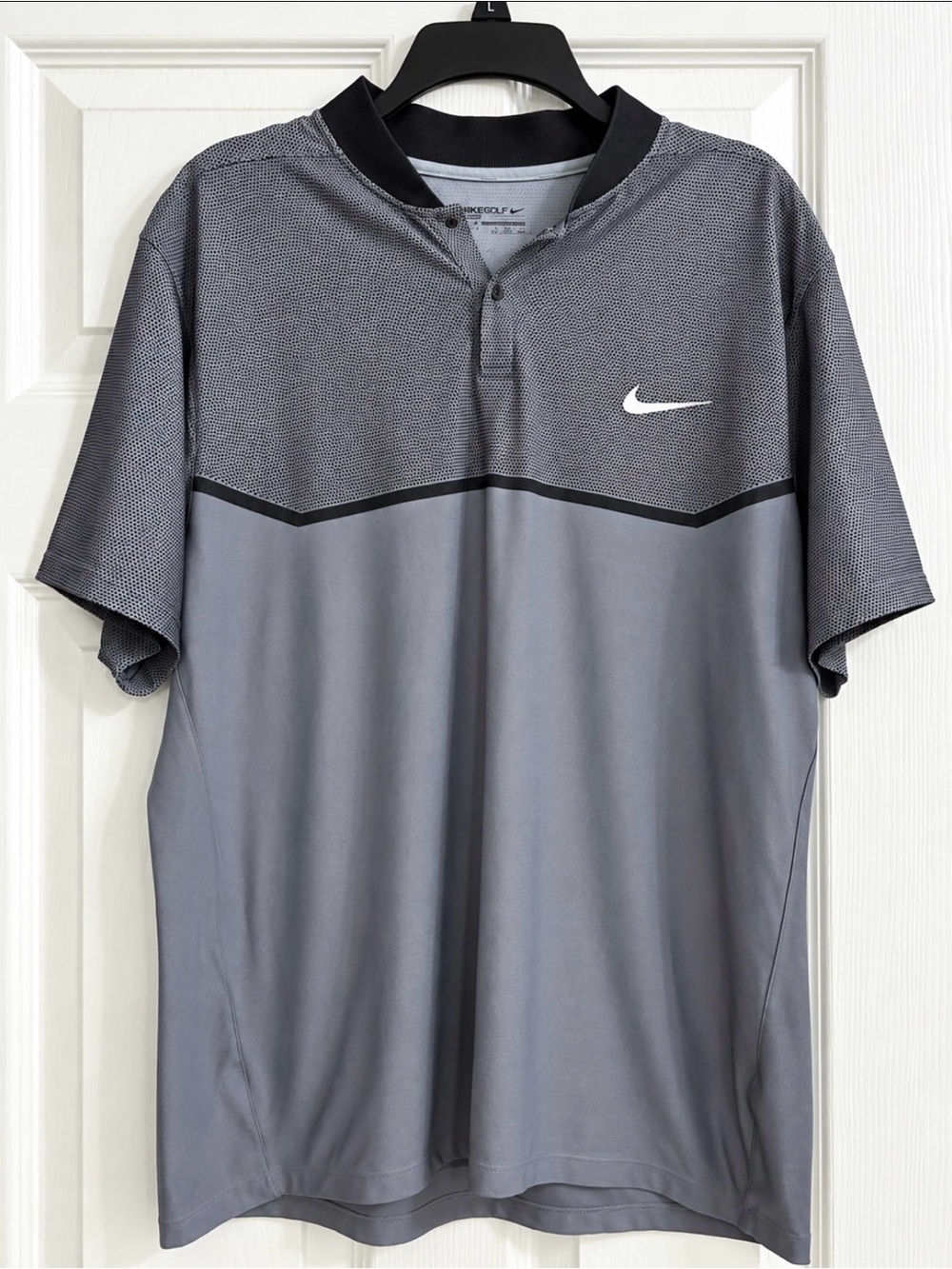 Nike Gray Short-Sleeve Two-Tone Performance Polo